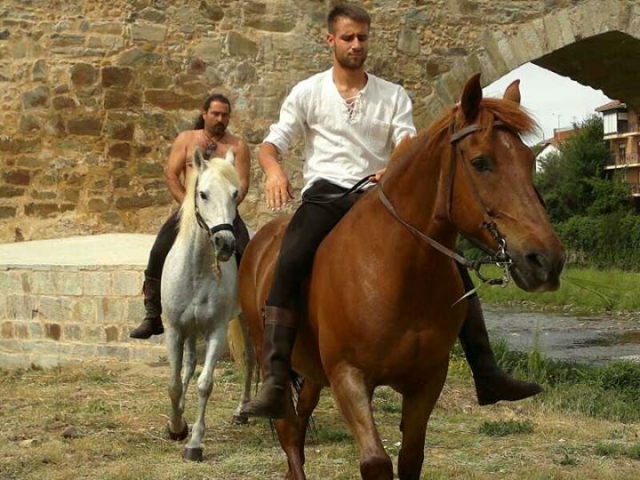 Disfrutando de un paseo a caballo